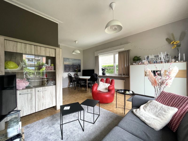 Modern gelijkvloers appartement gelegen tussen Sint-Pietersstation en UZ foto 4