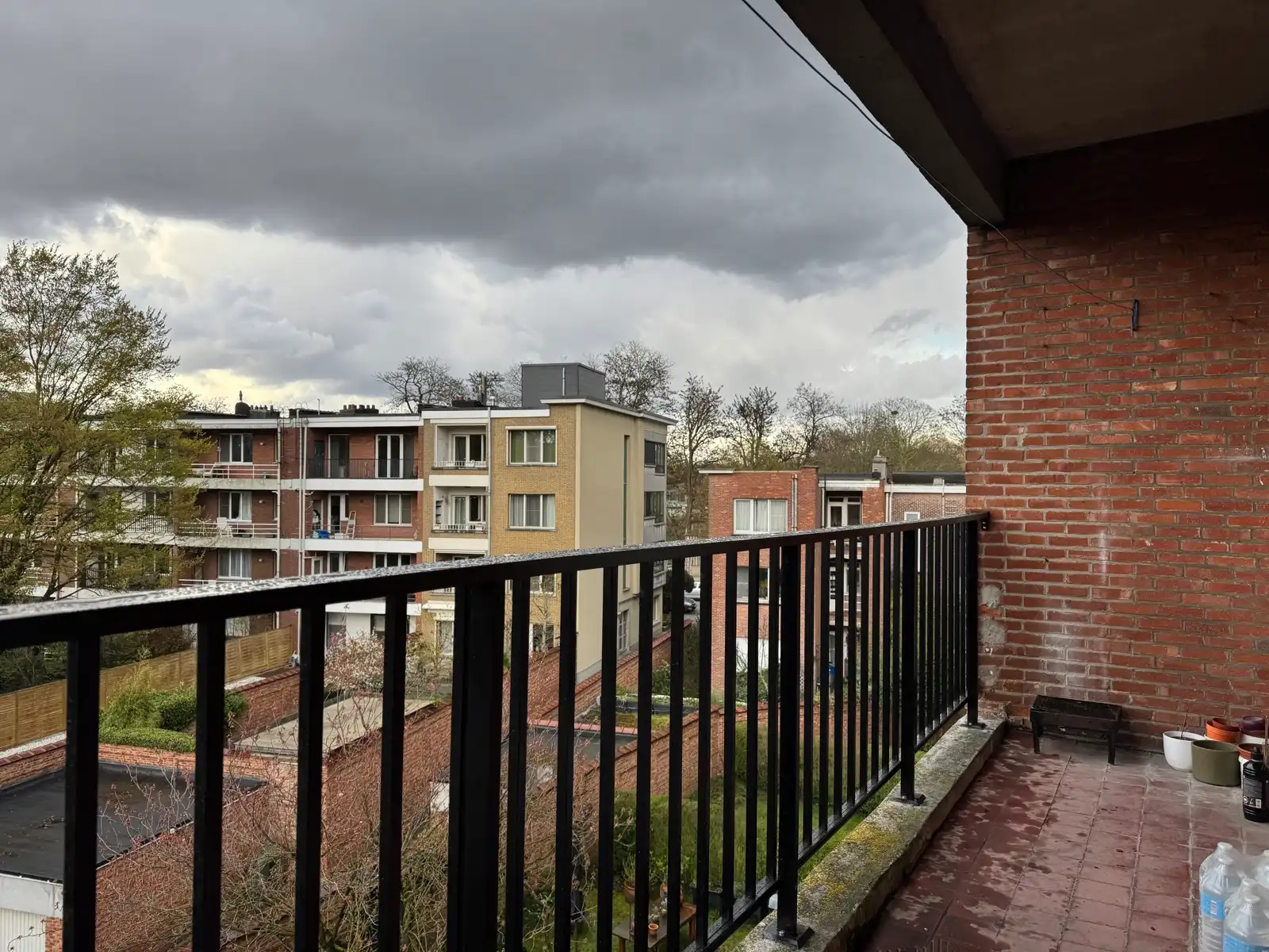 2 slaapkamer app. met terras in een klein gebouw met lift  foto 3