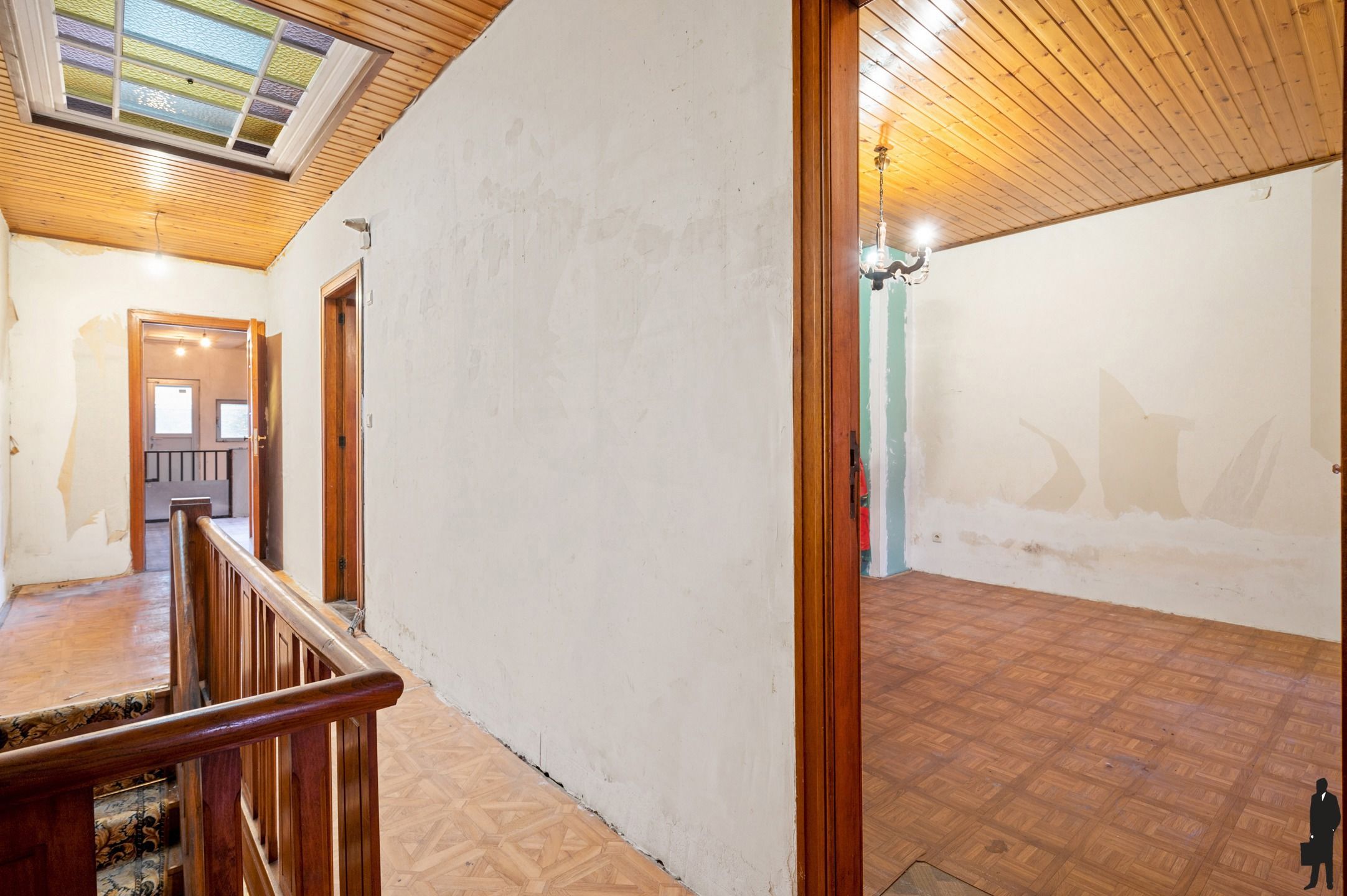 Op te frissen woning met ruime tuin foto 8