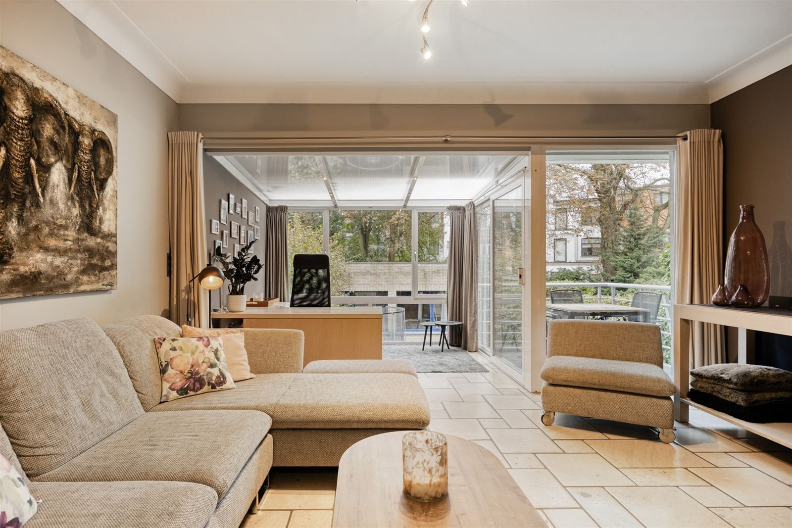 Uniek aanbod in Wilrijk: appartement met handelspand, tuin en bijgebouw  foto 6