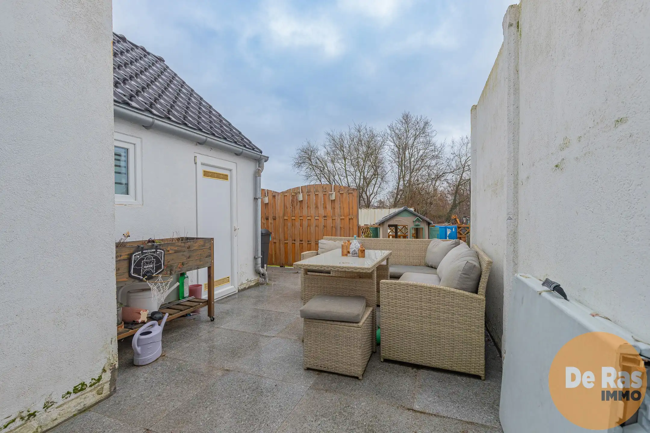 HUMBEEK -Leuke woning met tuin en 3 slpk met zicht op water foto 14