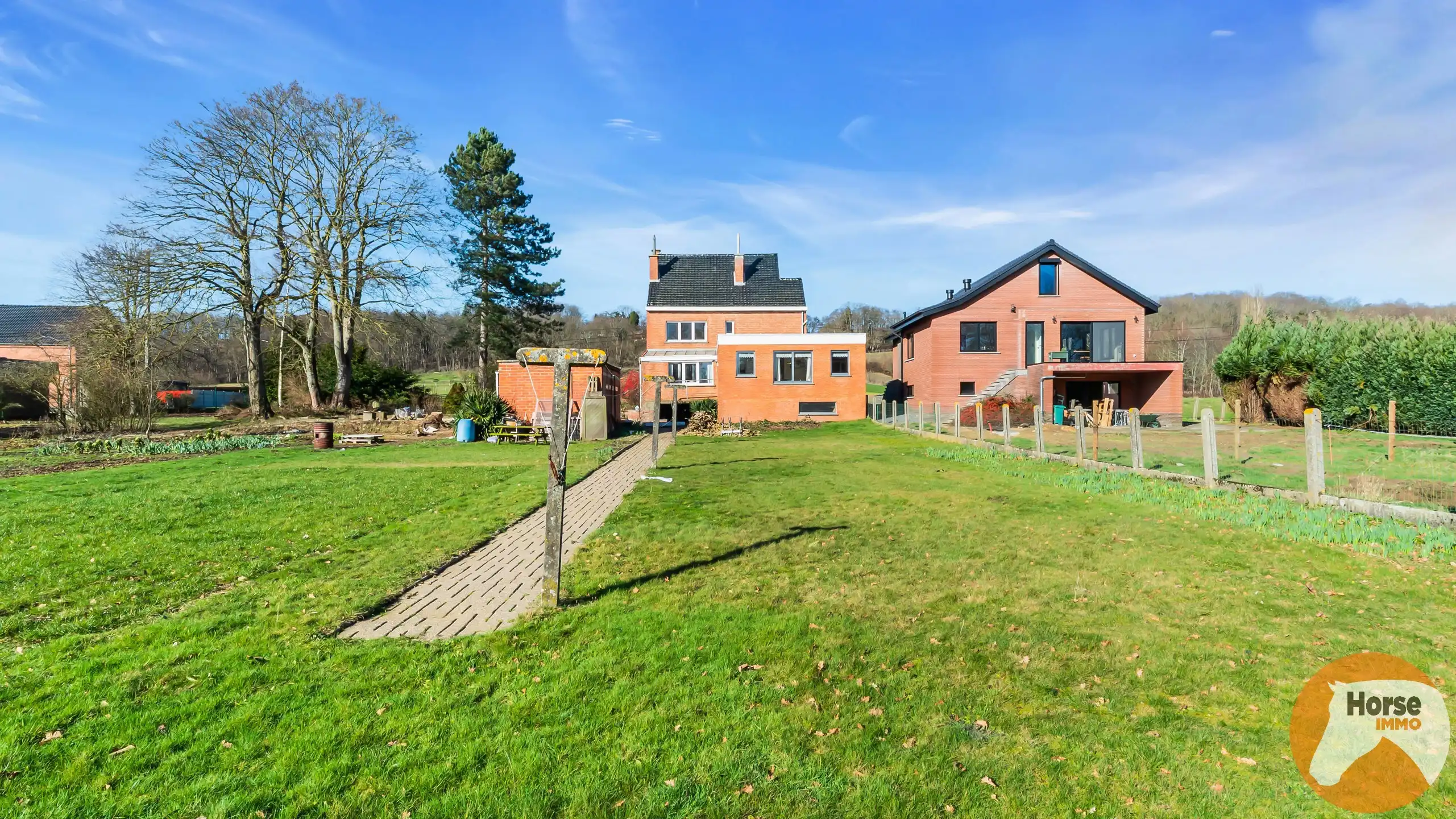 NIEUWRODE - Te renoveren woning op 25a50 foto 3