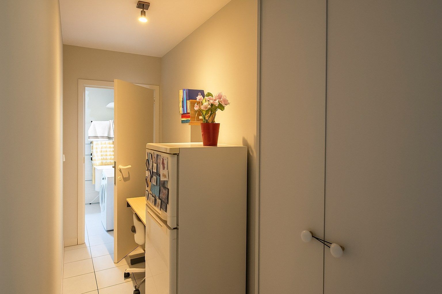 STUDIO MET STADSKOER IN HET HARTJE VAN IZEGEM foto 4