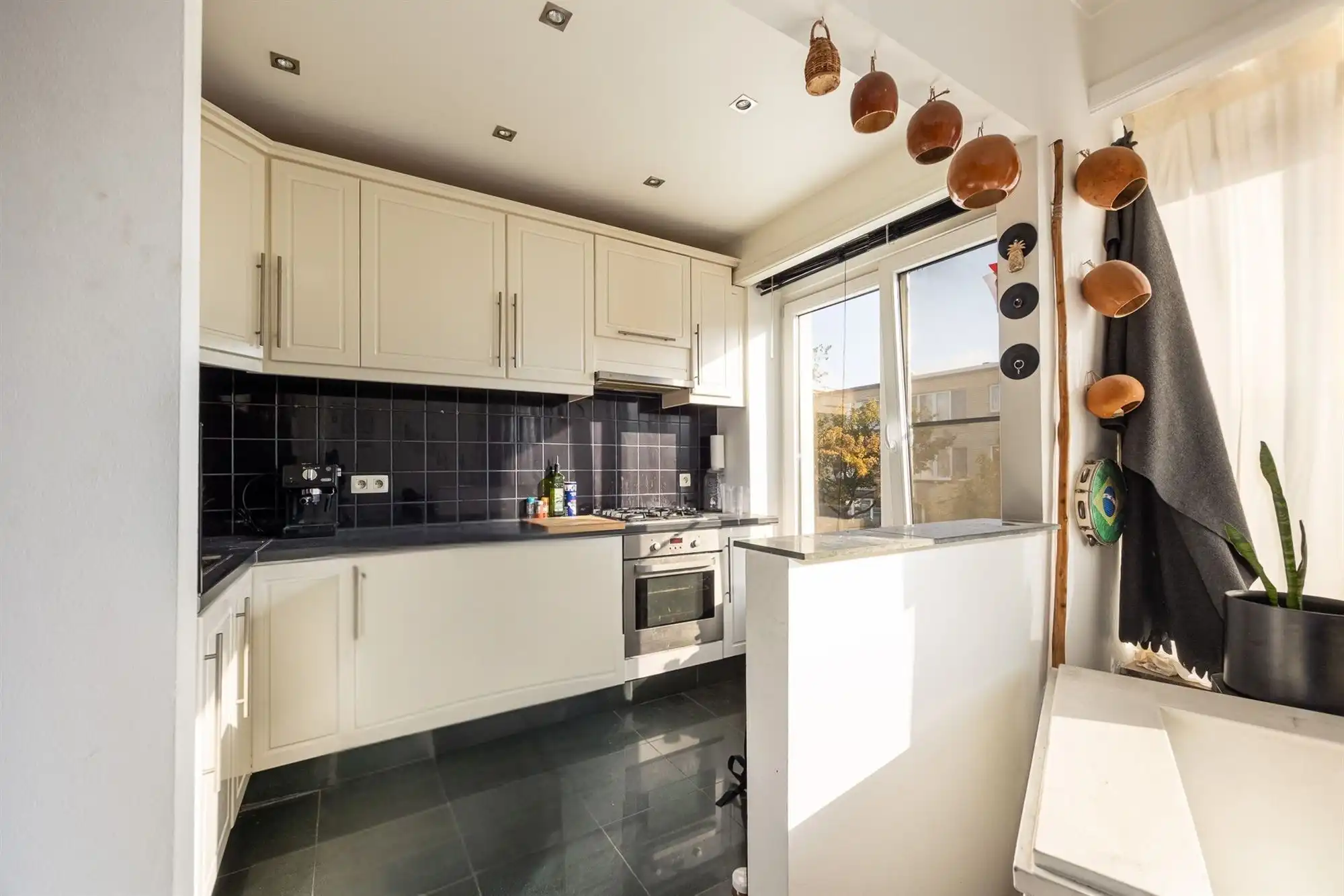 Instapklaar appartement met 2 slaapkamers nabij Middelheim foto 4