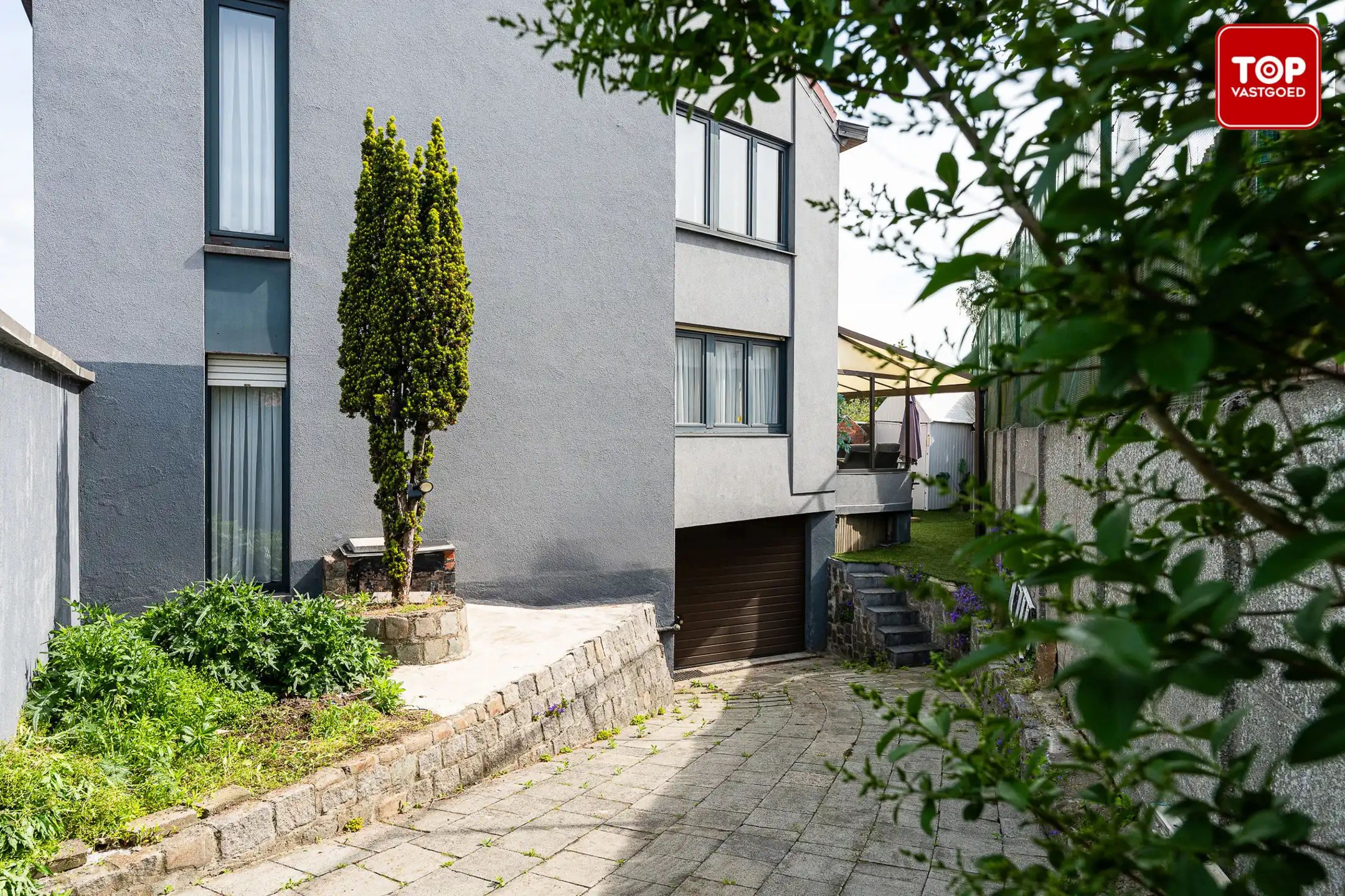 Instapklare HOB met 4 slaapkamers en tuin foto 26