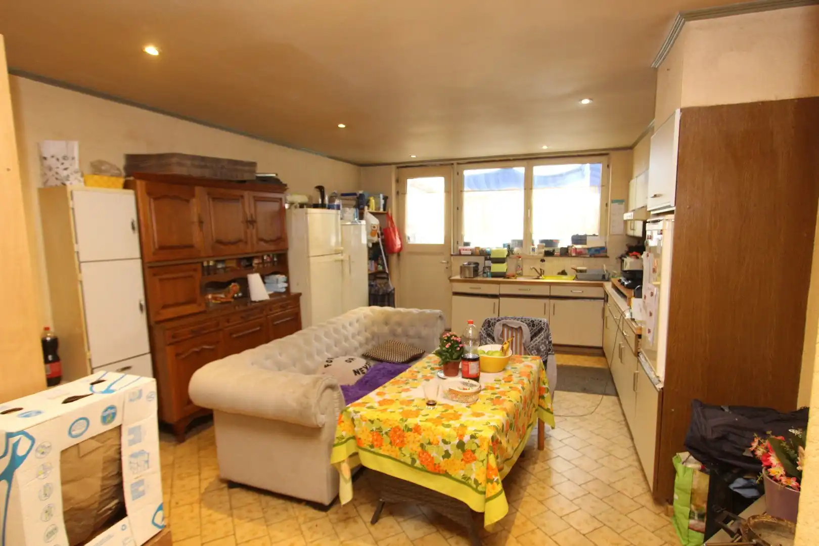 Ruime woning met terras en tuin - stadsrand Tongeren foto 7