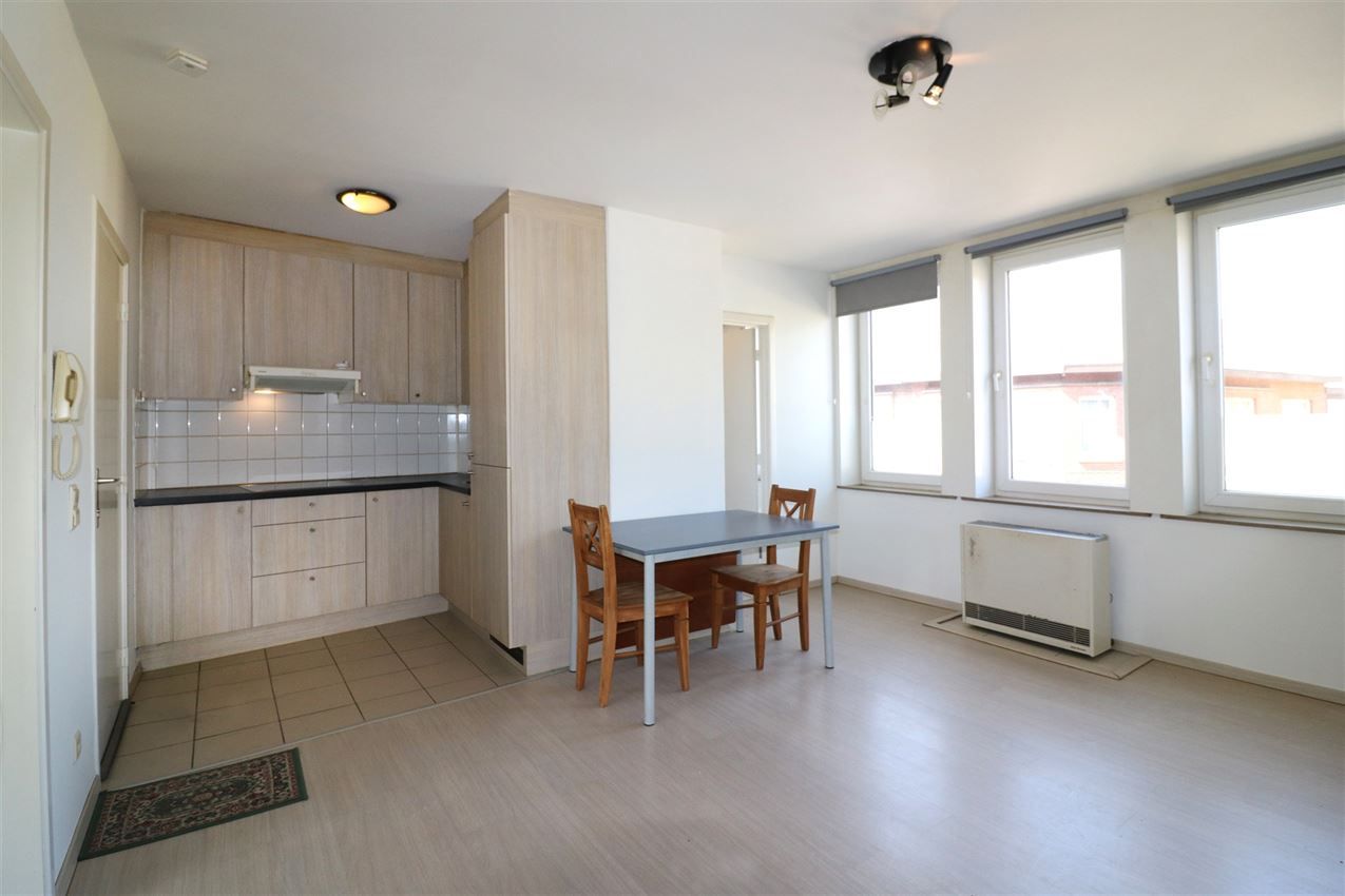 Verzorgd appartement met 1 slpk. op 1e verdiep foto 3