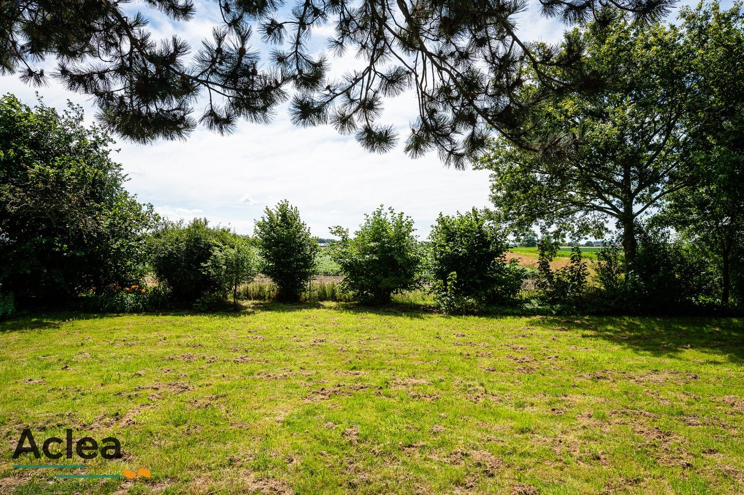 Landhuis op een idyllische locatie te midden het krekengebied foto 6