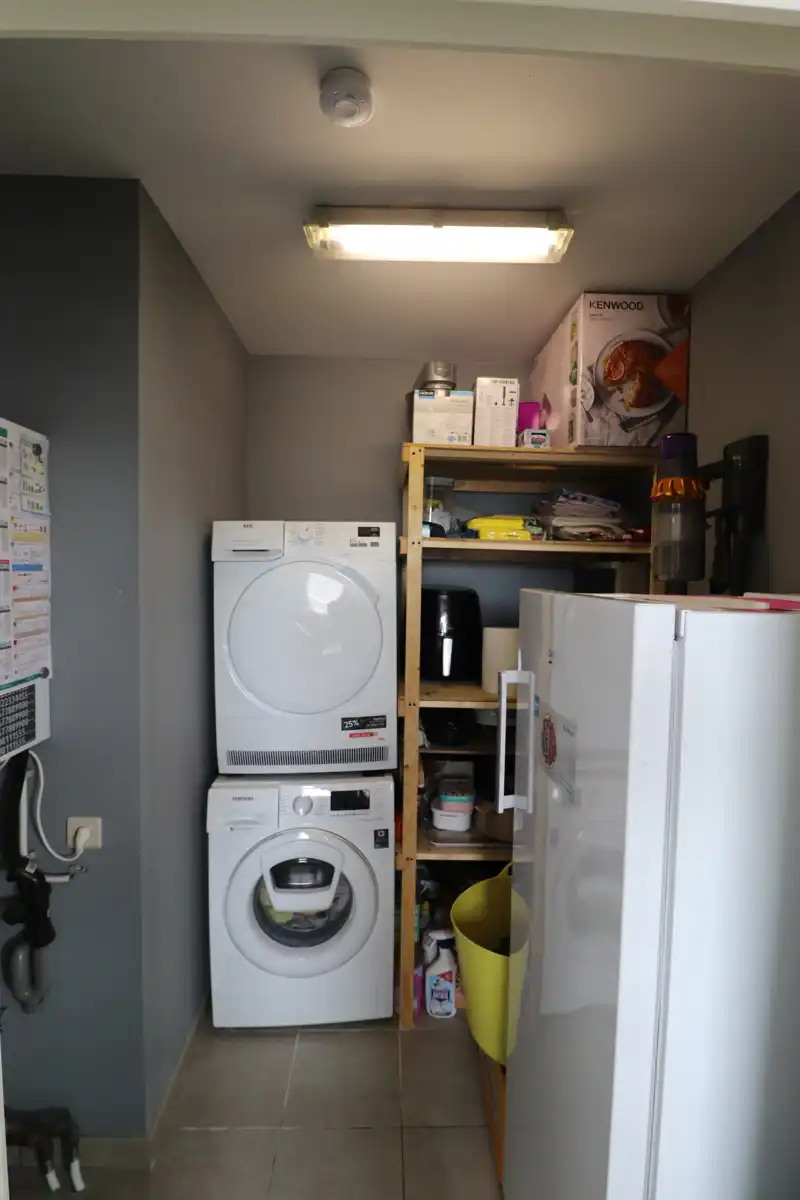 Duplex-appartement met lift, terras en garage. foto 8