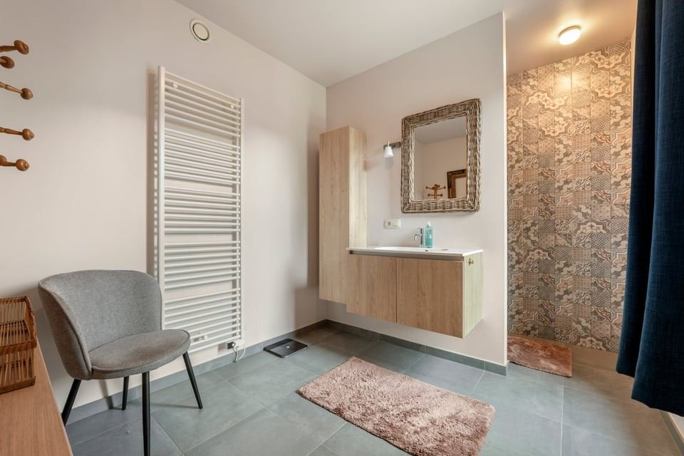 MODERN, KWALITATIEF EN LICHTRIJK APPARTEMENT MET UNIEK STUKJE DESIGN IN HARTJE TONGEREN foto 21