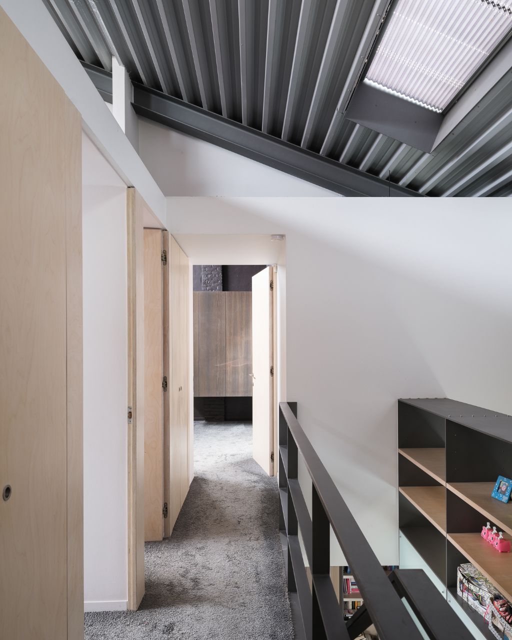 Lichtrijke en karaktervolle loft met tuin en 5 slaapkamers op toplocatie nabij Gent centrum! foto 14