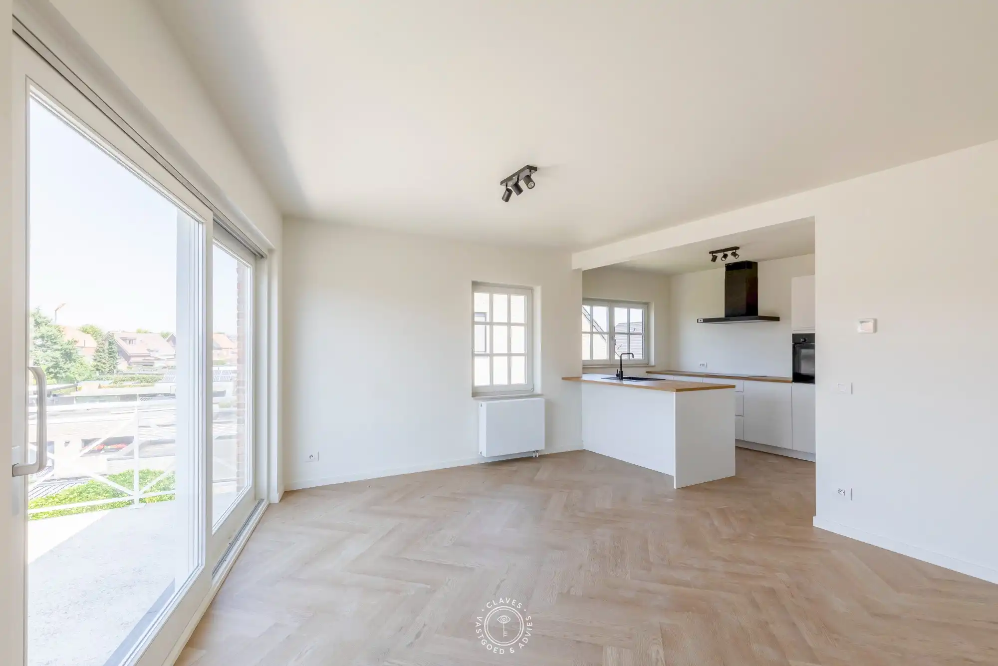 Dromerig dakappartement in vernieuwbouwd appartementsgebouw foto 4