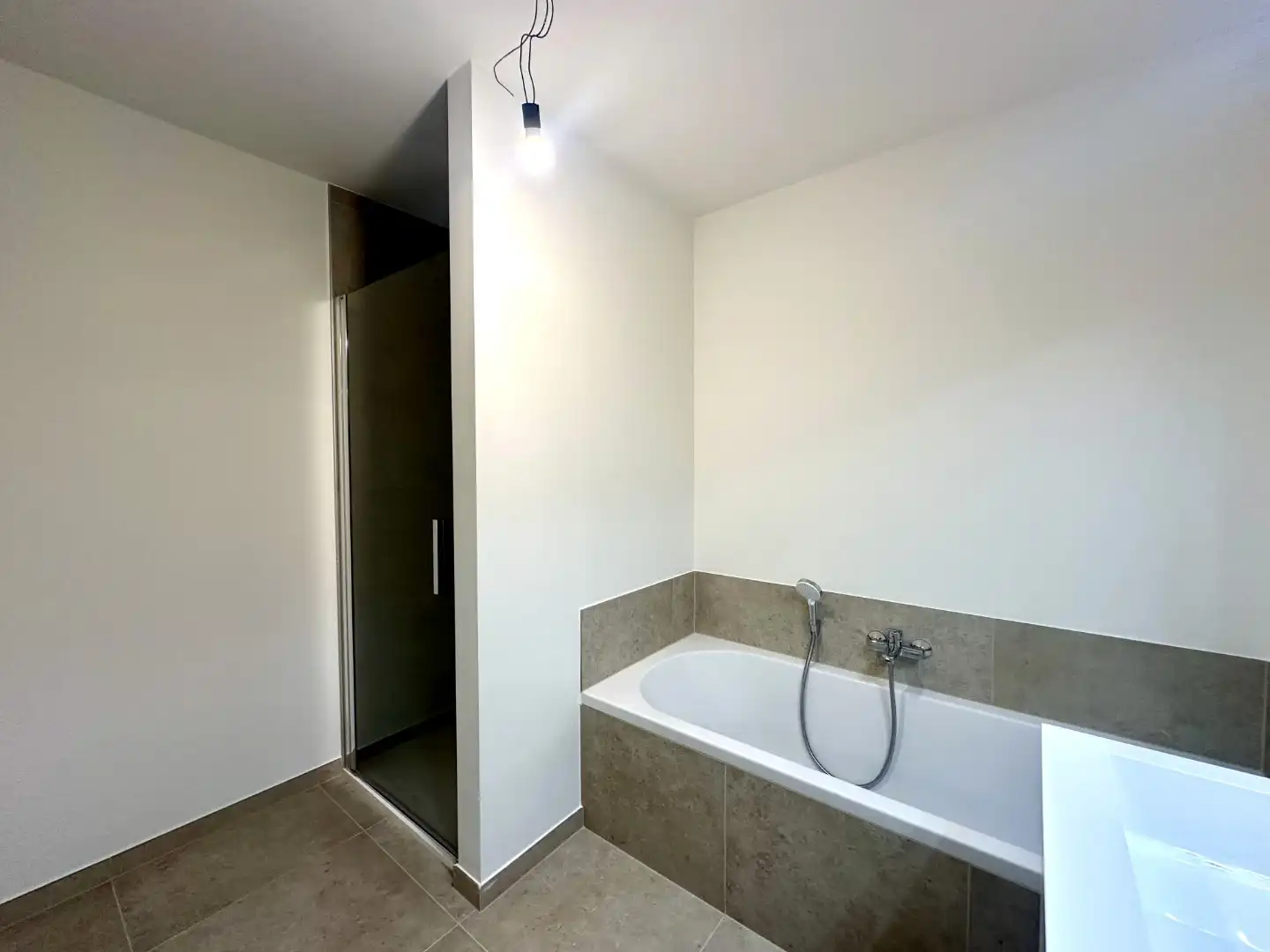 Moderne woning in groene omgeving te Ruddervoorde foto 15