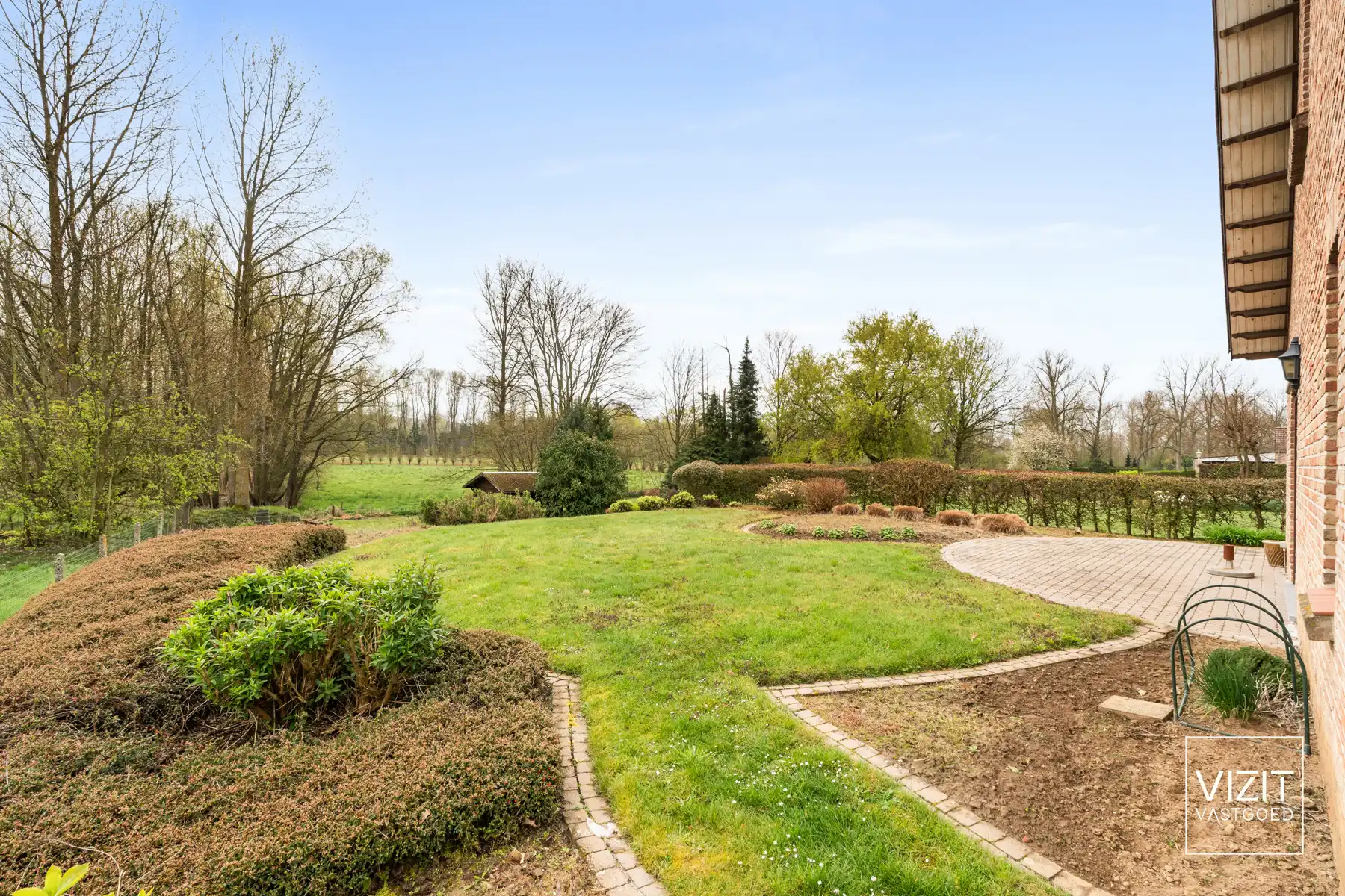 Ruime open bebouwing met open zicht!  foto 3