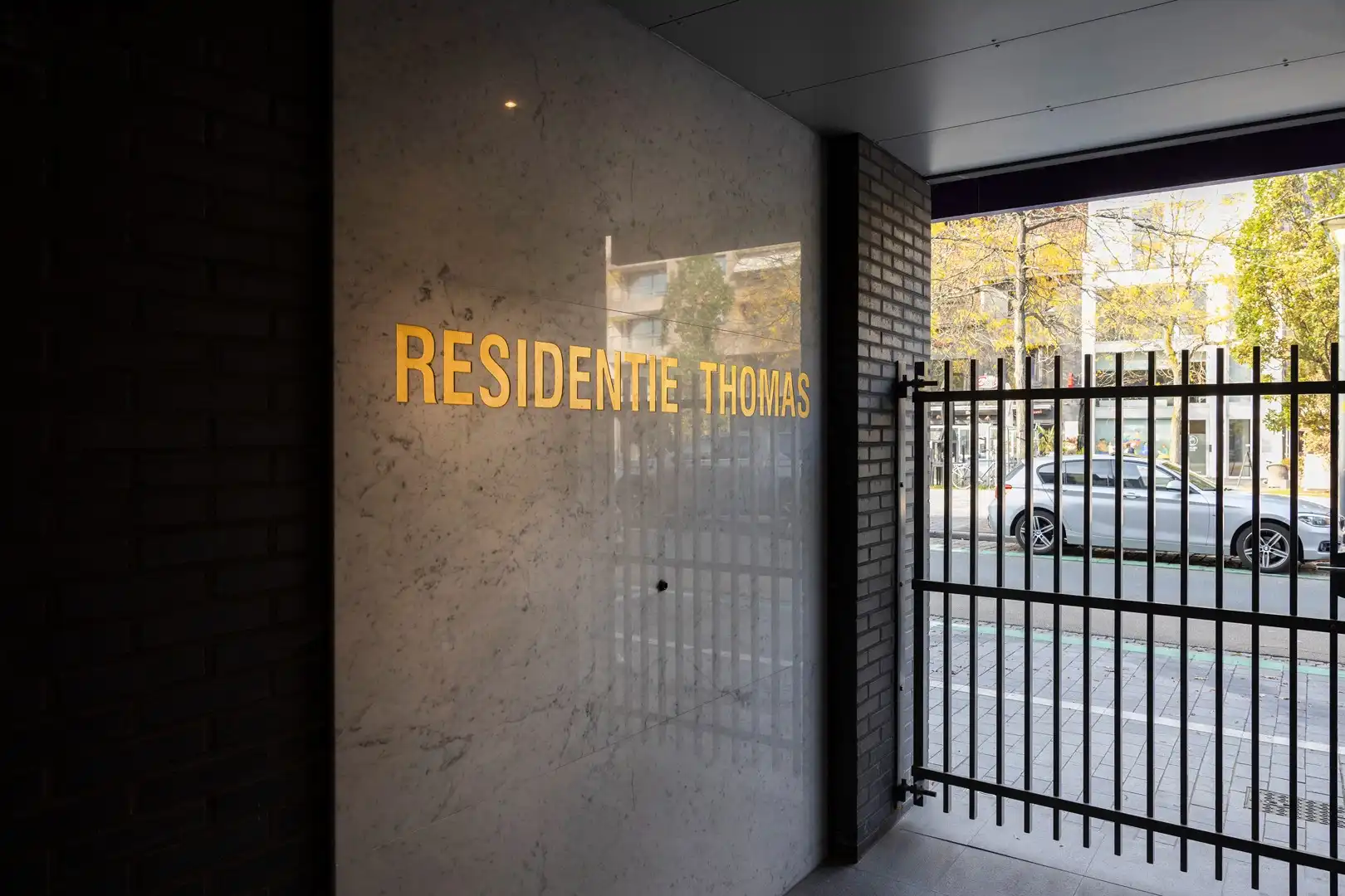 Centraal gelegen, lichtrijk appartement met 2 slaapkamers. foto 13