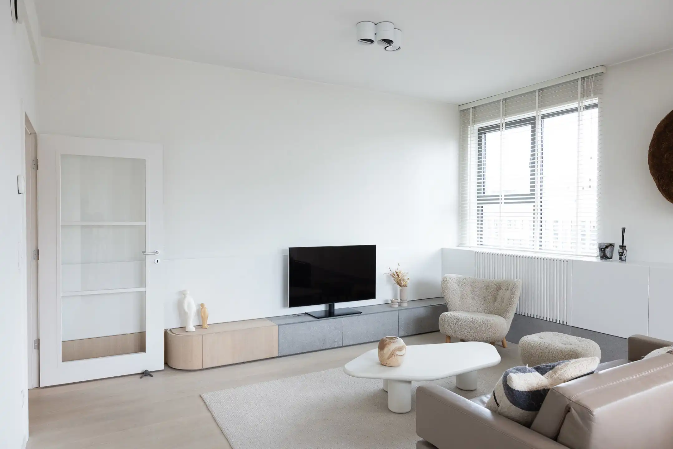 Appartement met 2 slpkamers en parkings - Europese wijk foto 8