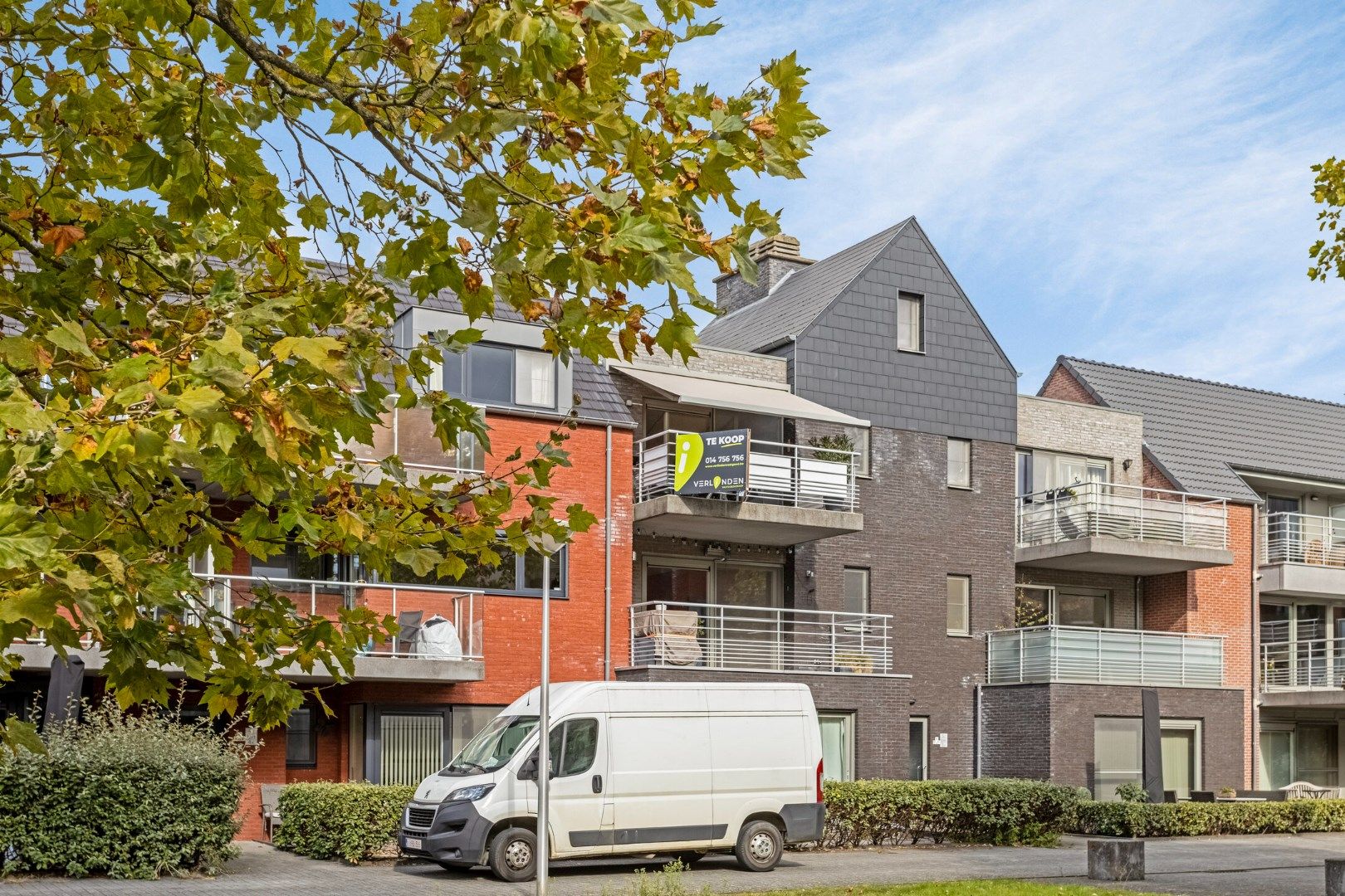 Instapklaar appartement met 2 ruime slpks, rustig gelegen in het centrum van Geel ! foto 1