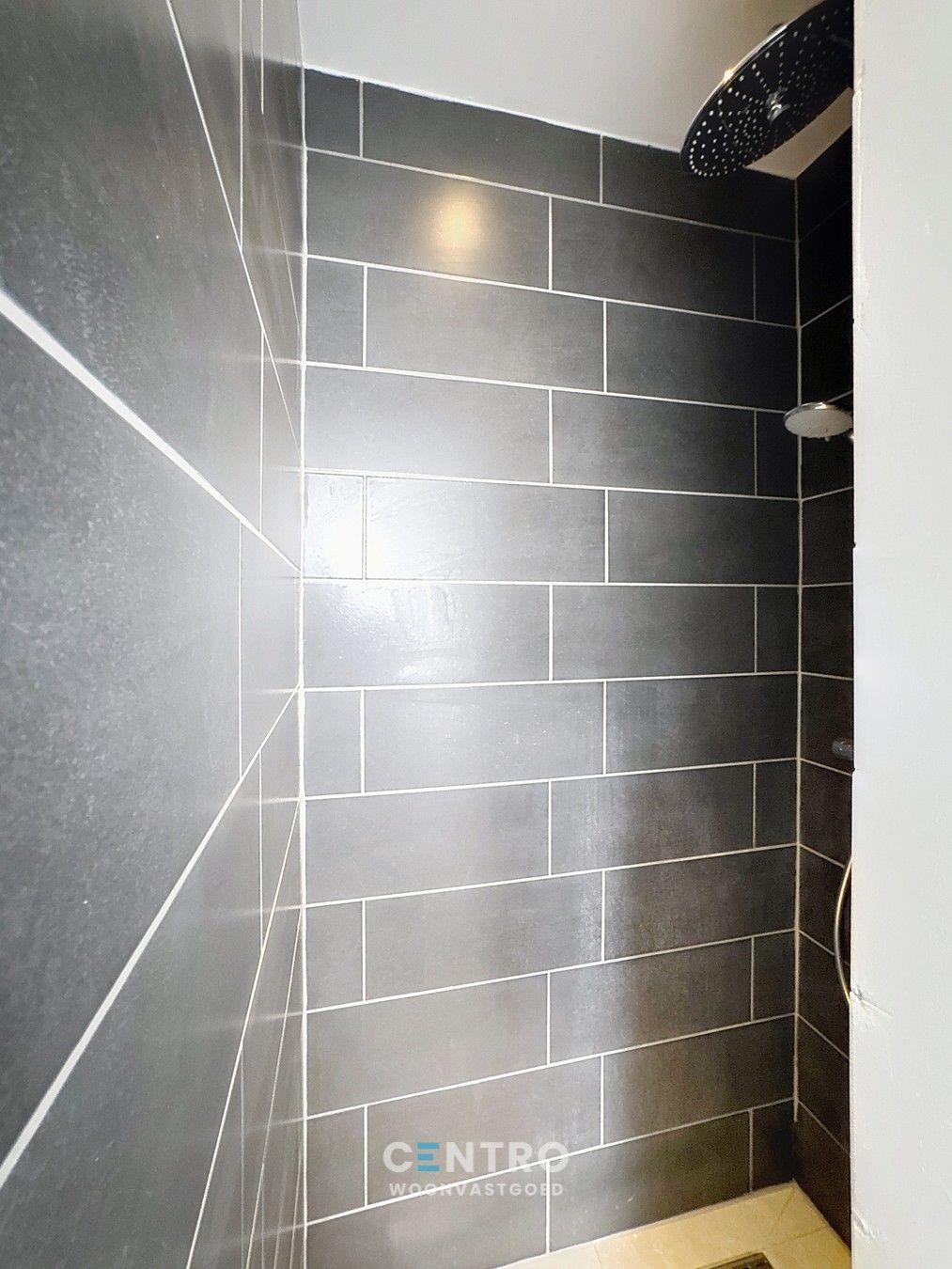 LICHTRIJK appartement op leuke ligging te Blankenberge! foto 9
