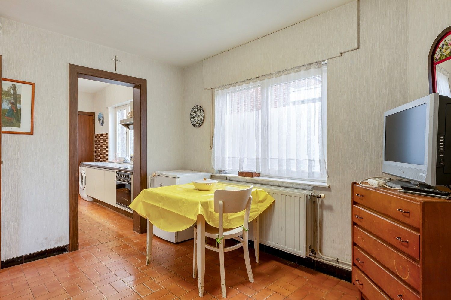 Goed onderhouden woning met tuin. foto 15