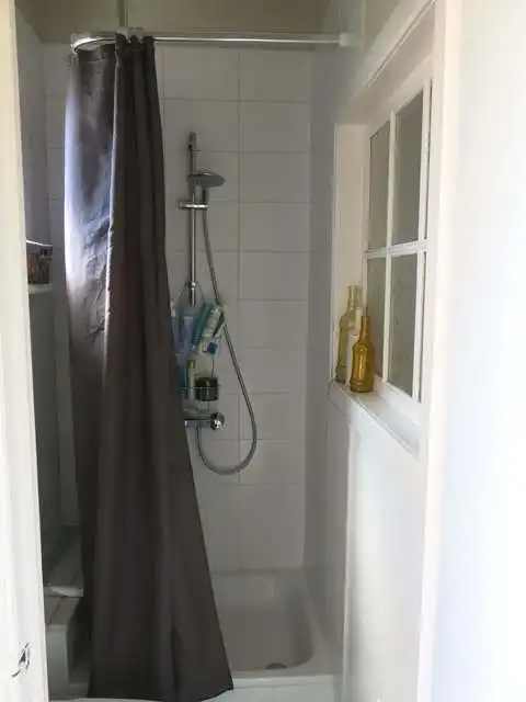 Ruime 2-slaapkamerwoning met Tuin te huur in Assebroek Brugge foto 5