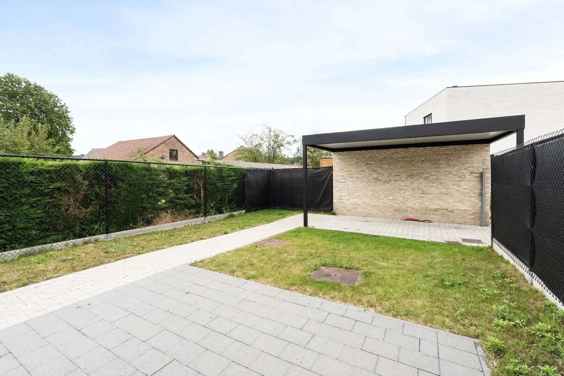 Woning met 3 slaapkamers op rustige locatie foto 14