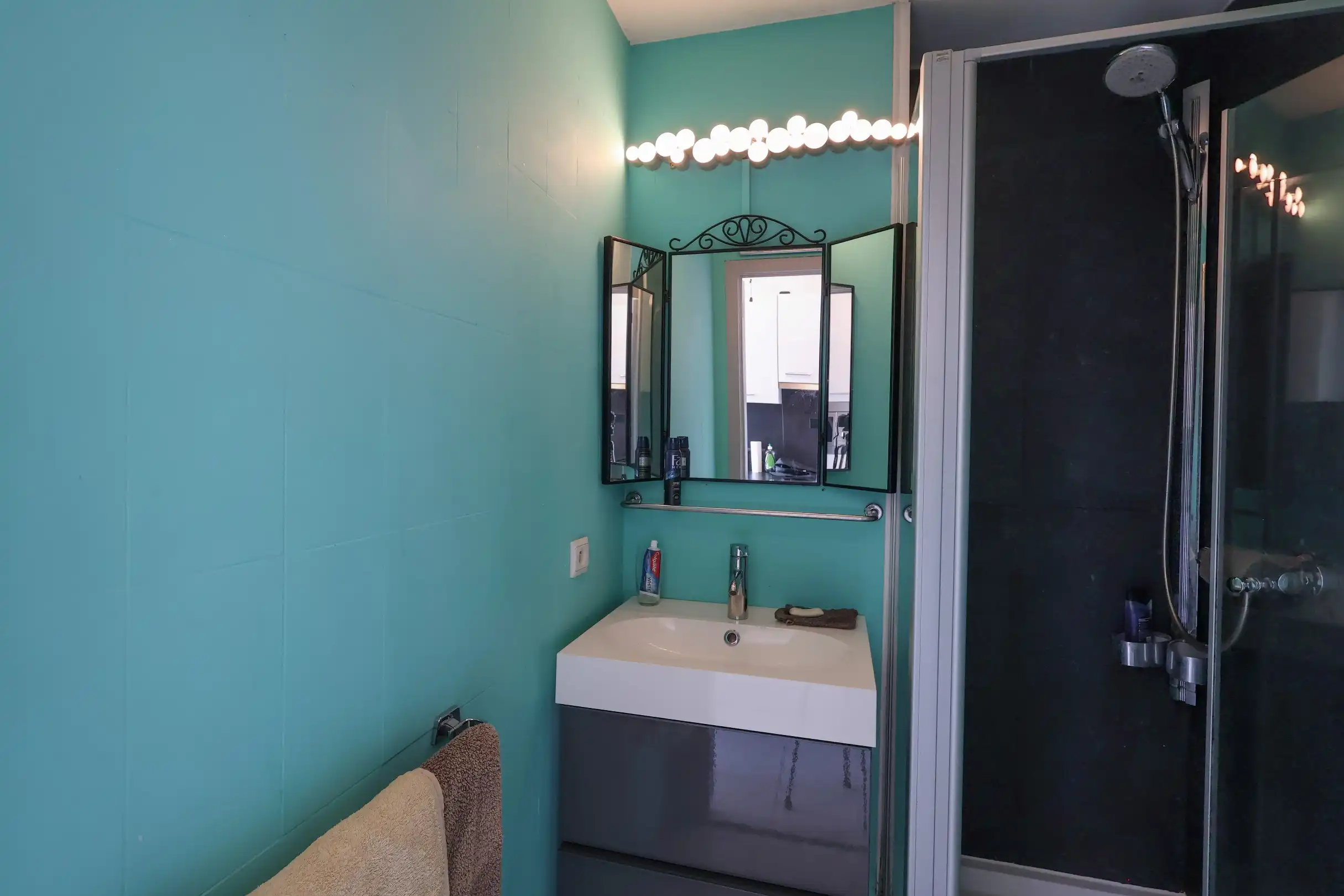 Zonnige studio op wandelafstand van de zee in Oostduinkerke foto 10