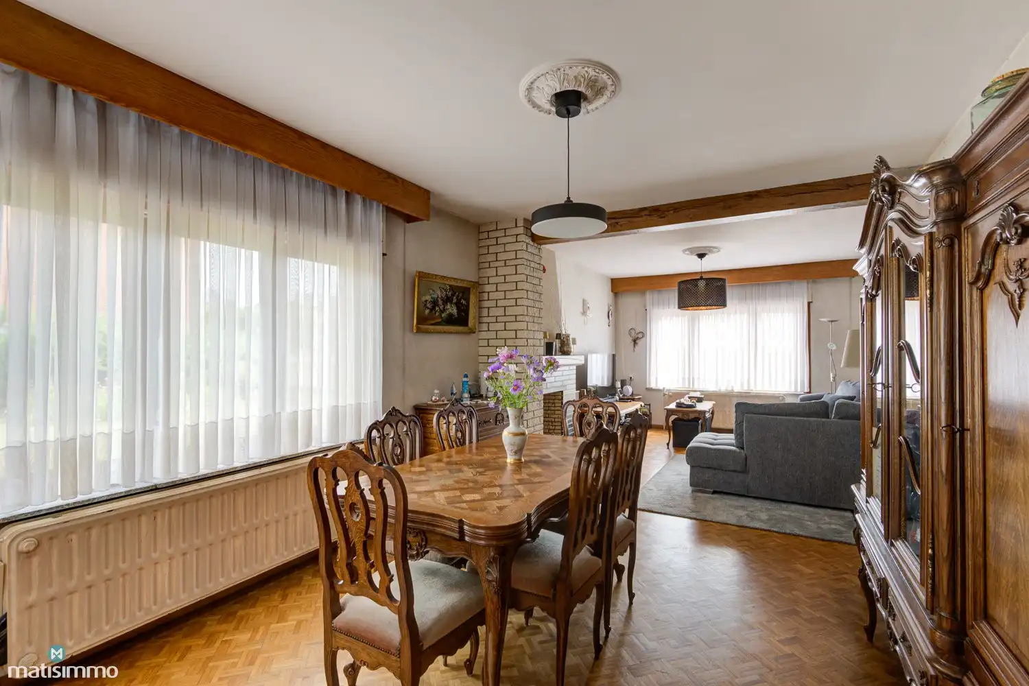 RUIME GEZINSWONING MET 3 SLAAPKAMERS EN EEN RIANTE TUIN OP EEN PERCEEL VAN 1.411 M² NABIJ HET CENTRUM VAN TONGEREN foto 5