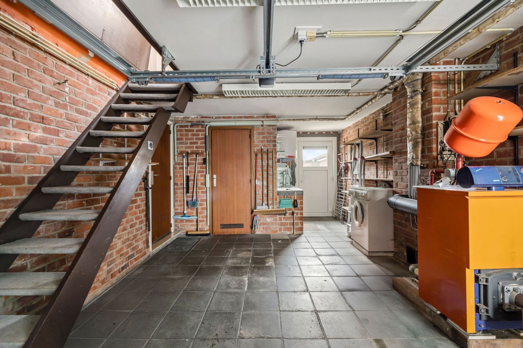 Op te frissen woning 4 slaapkamers foto 20