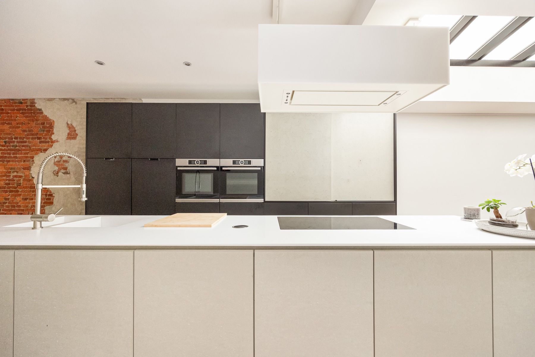 Recent gerenoveerde woning met 3 slaapkamers in het hartje van Schoten! foto 5