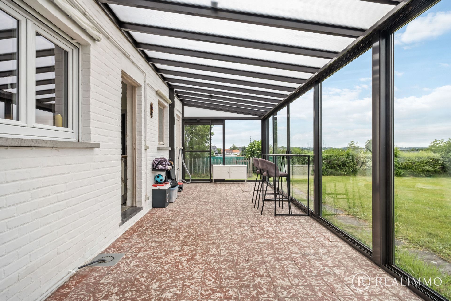Charmante halfopen woning op toplocatie! foto 9