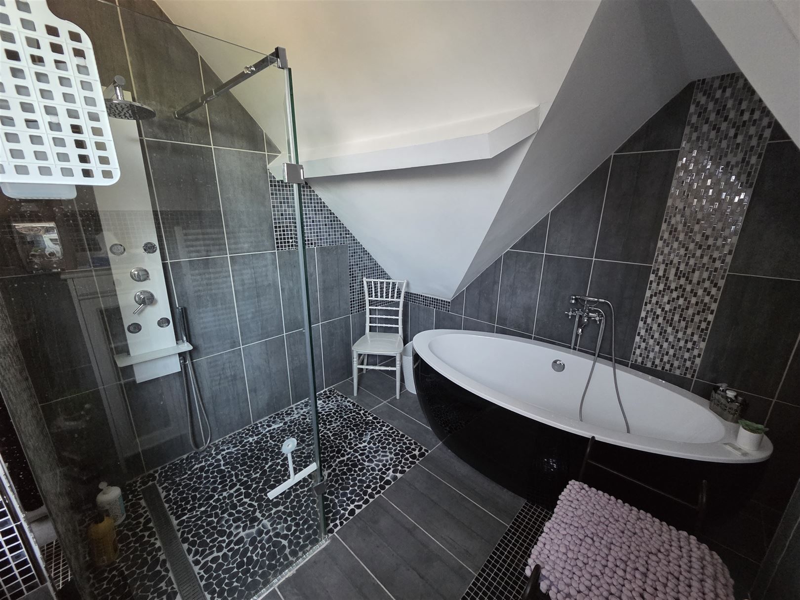 Veelzijdig gebouw: restaurant, hotel en feestzaal te Rebaix foto 21