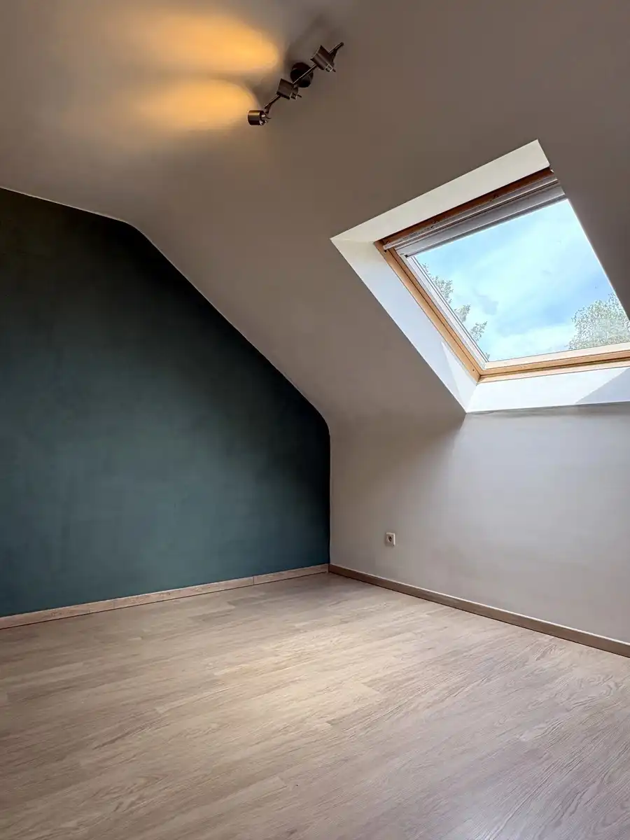 Ruim duplexappartement van 120 m² met 3 volwaardige slaapkamers foto 8
