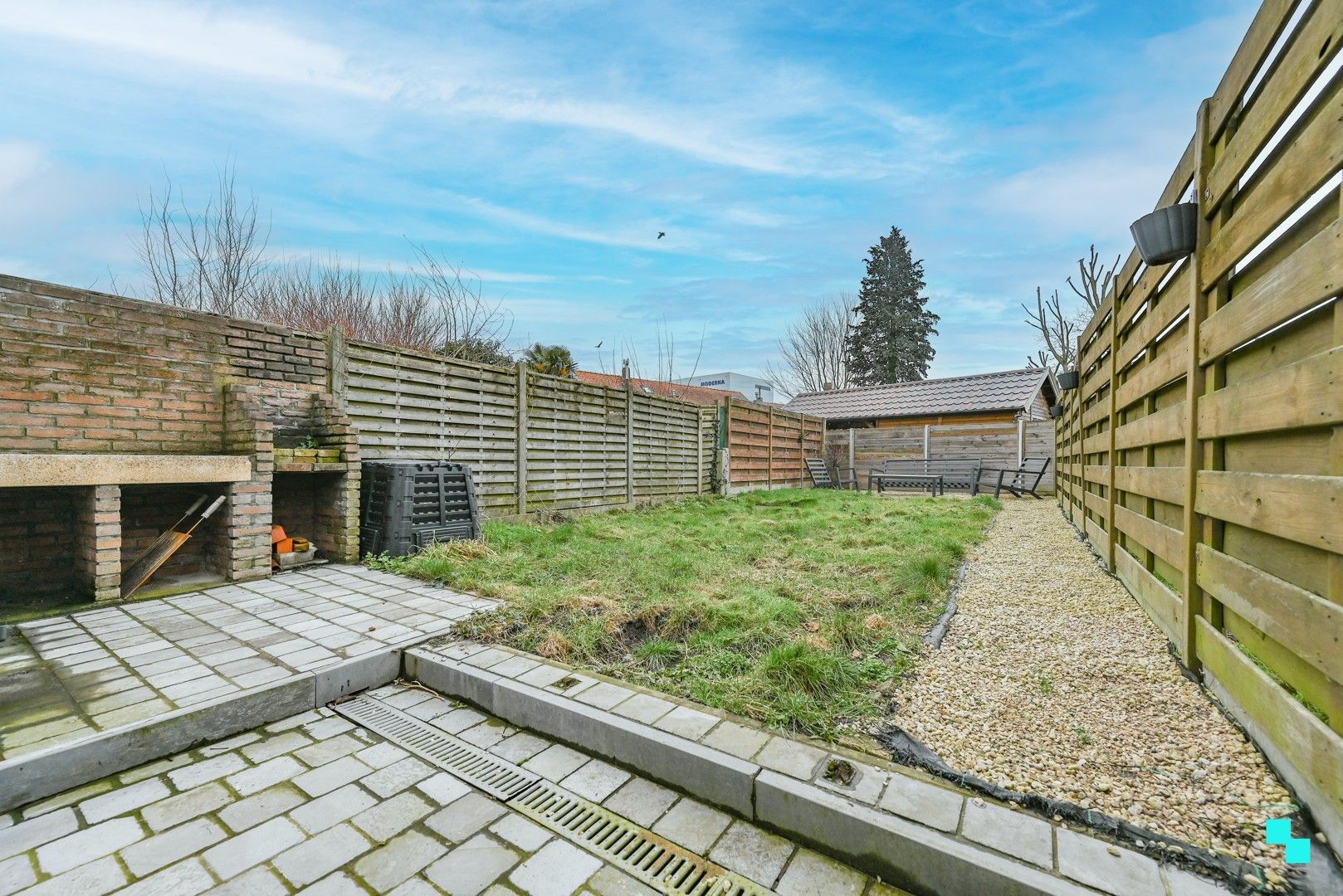 Charmante rijwoning met 3 slaapkamers in hartje Izegem foto 28