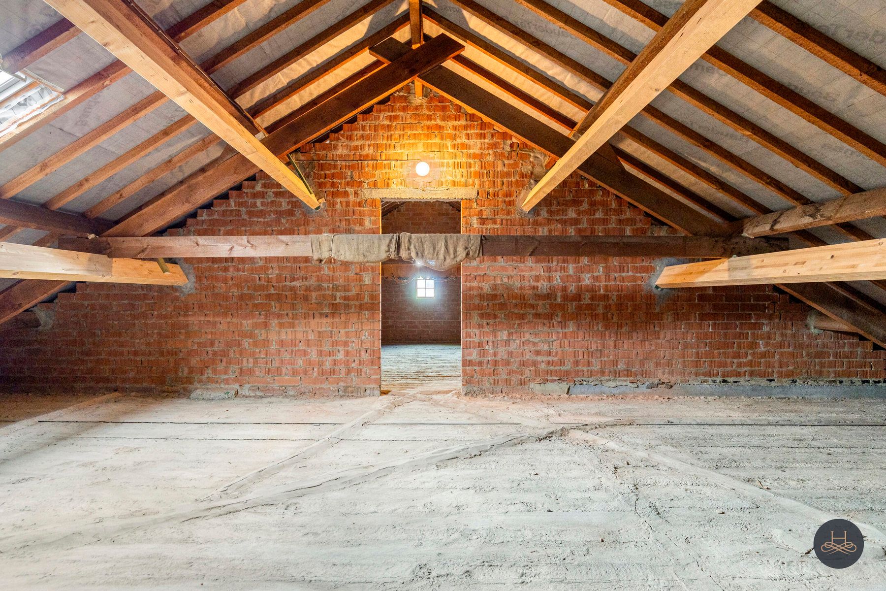 Gelijkvloerse woning met grote tuin foto 23