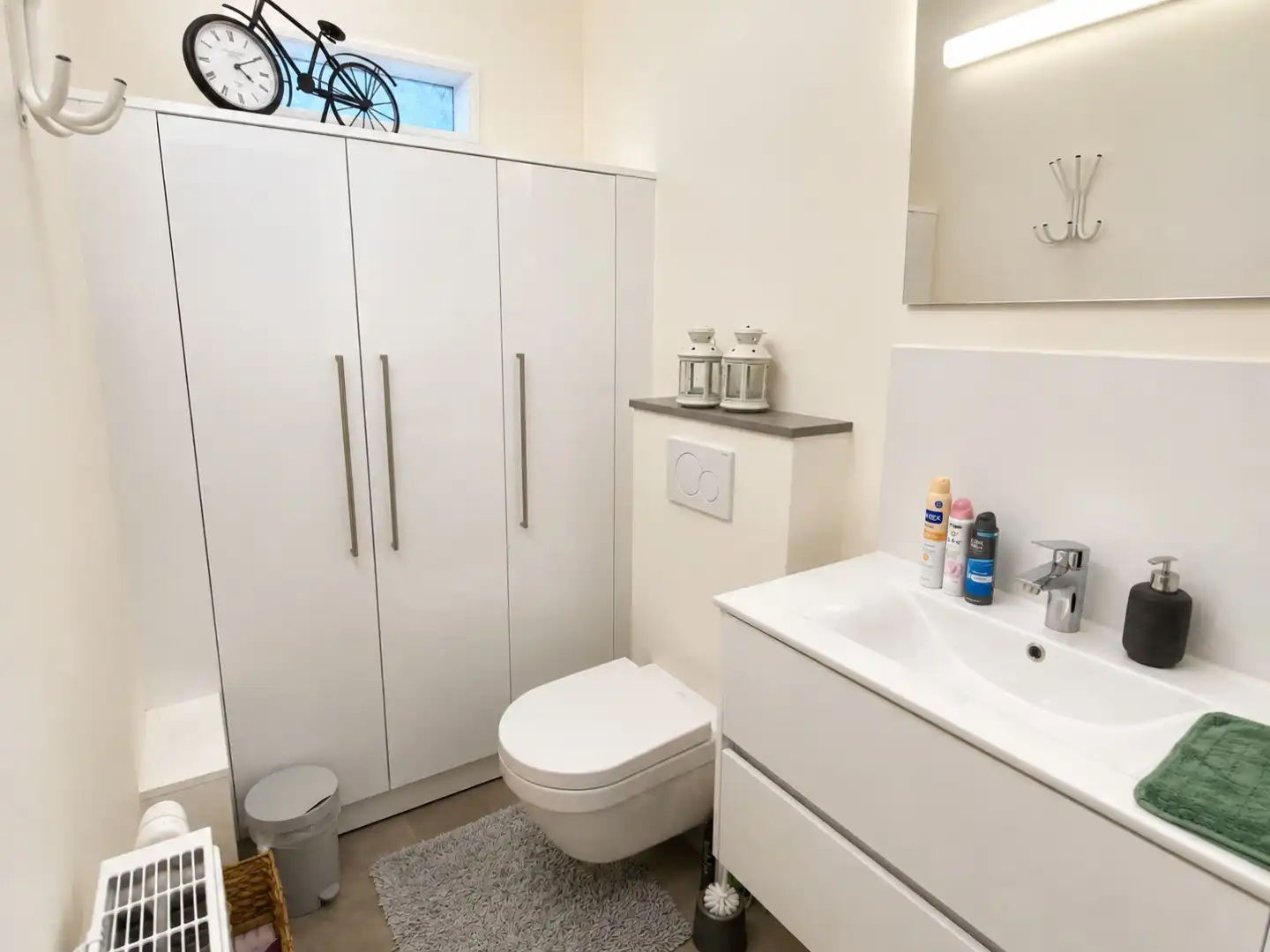 Gerenoveerde halfopen bebouwing met twee slaapkamers te huur in Machelen (Zulte) foto 6