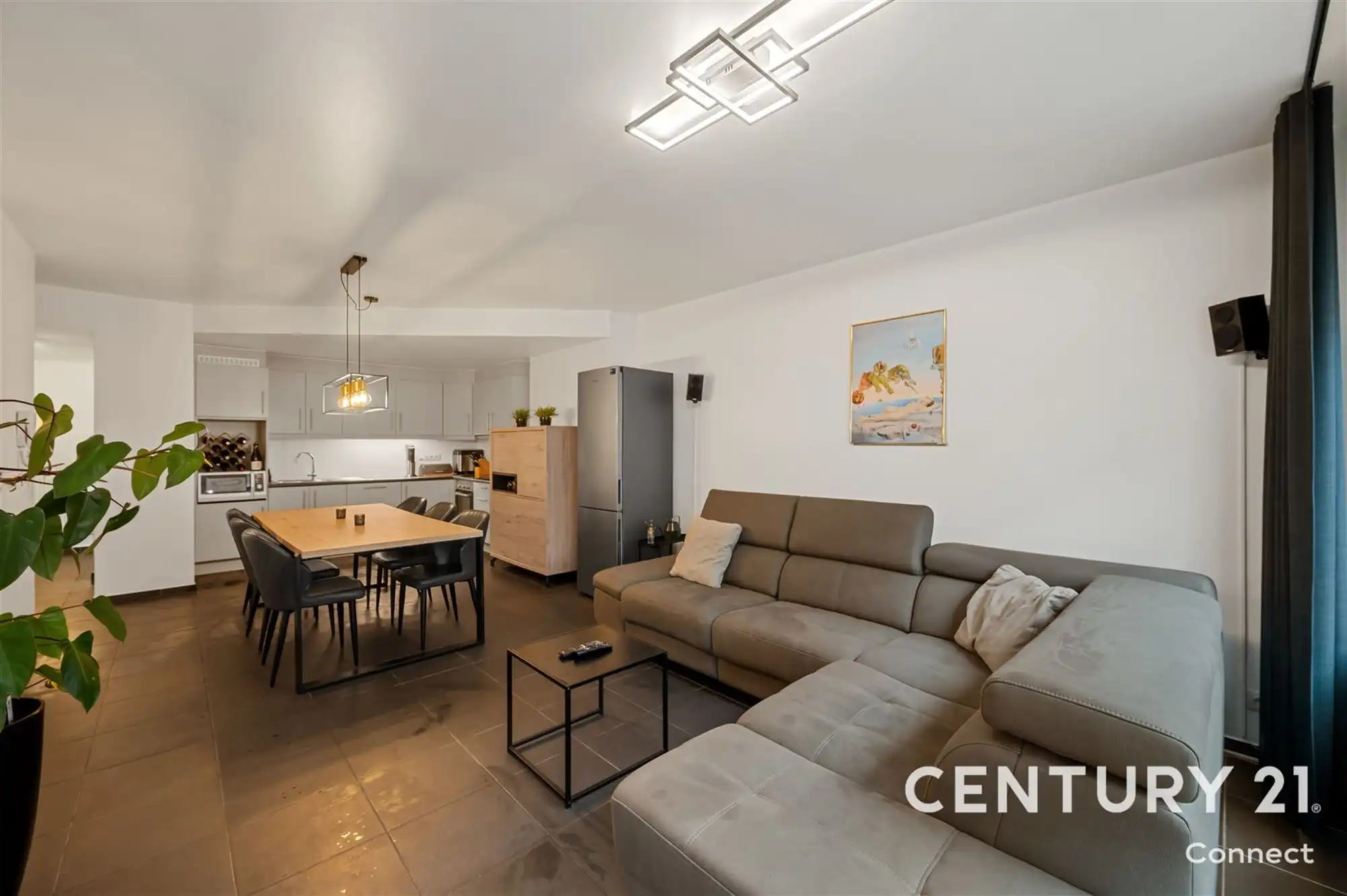 Appartement inclusief AS en kelderberging foto 2