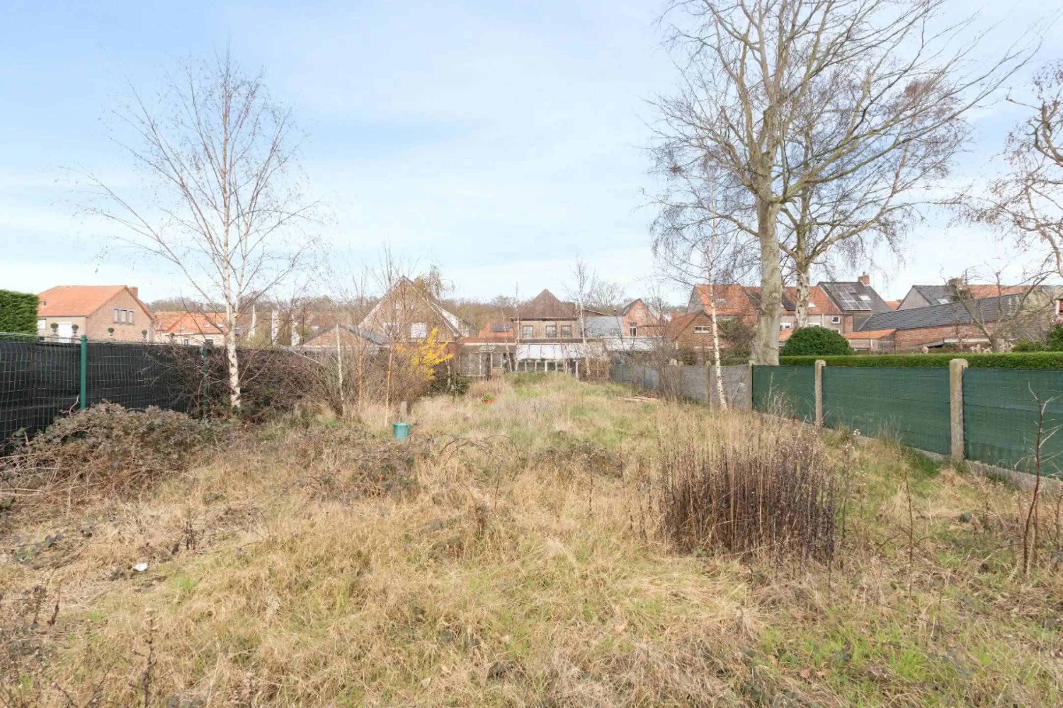 Centraal gelegen burgerwoning met garage en ruime tuin foto 25