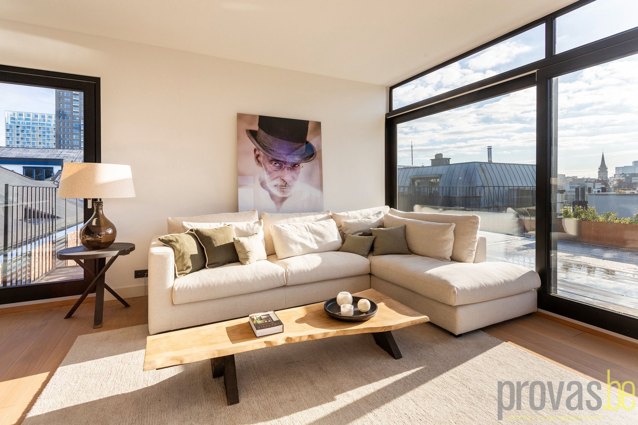 PRACHTIGE PENTHOUSE VAN CA 134 M² MET UNIEK TERRAS CA 102 M² foto 6