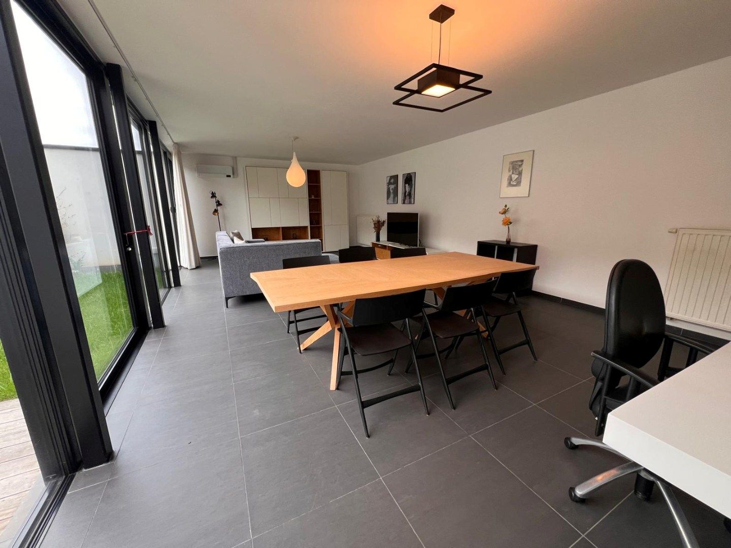 Volledig gemeubelde woning met all-in-service - ideaal voor expats foto 7
