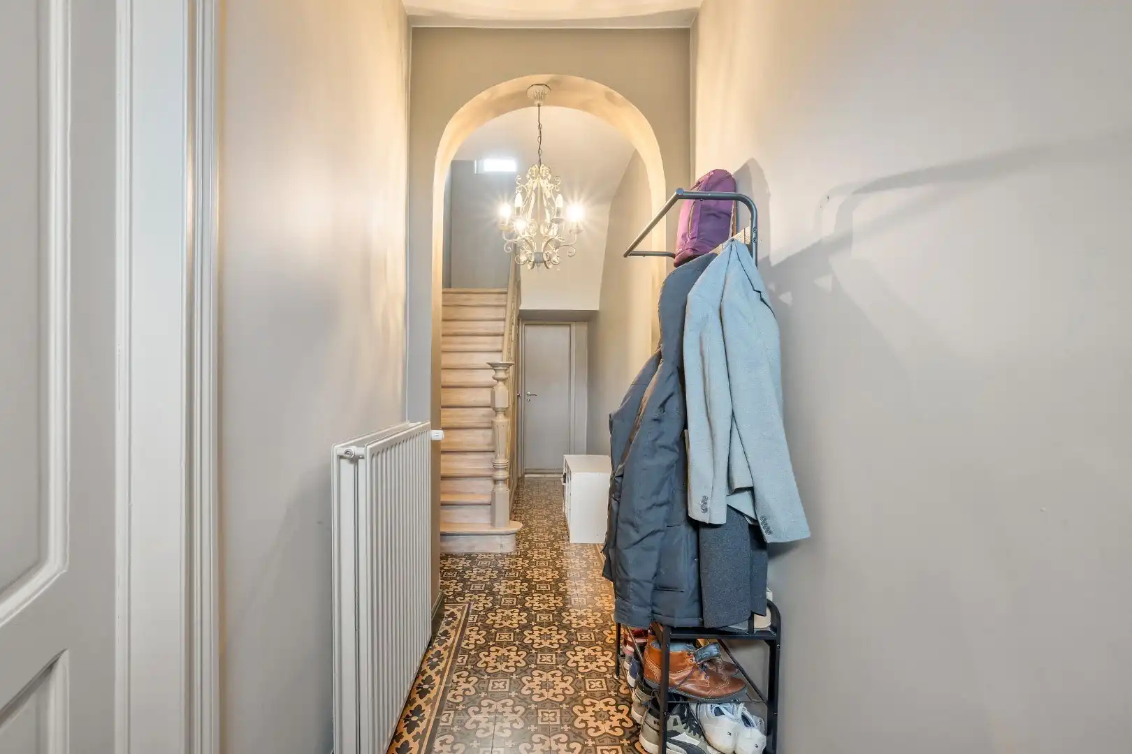 Verrassend ruime, instapklare woning met garage en zuidgerichte tuin in Geluwe foto 10