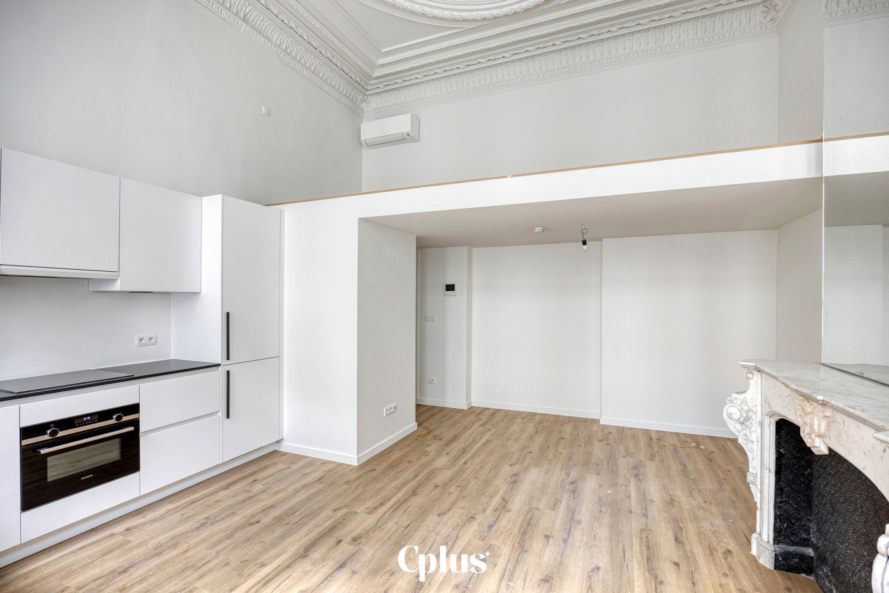 Kwalitatief gerenoveerde studio - te huur foto 4