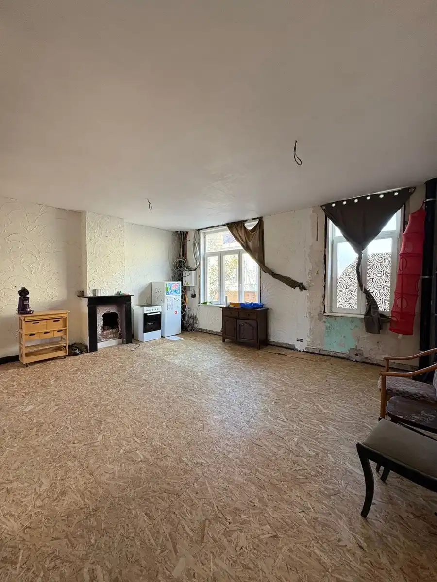 Te renoveren handelshuis met 3 slaapkamers  foto 12