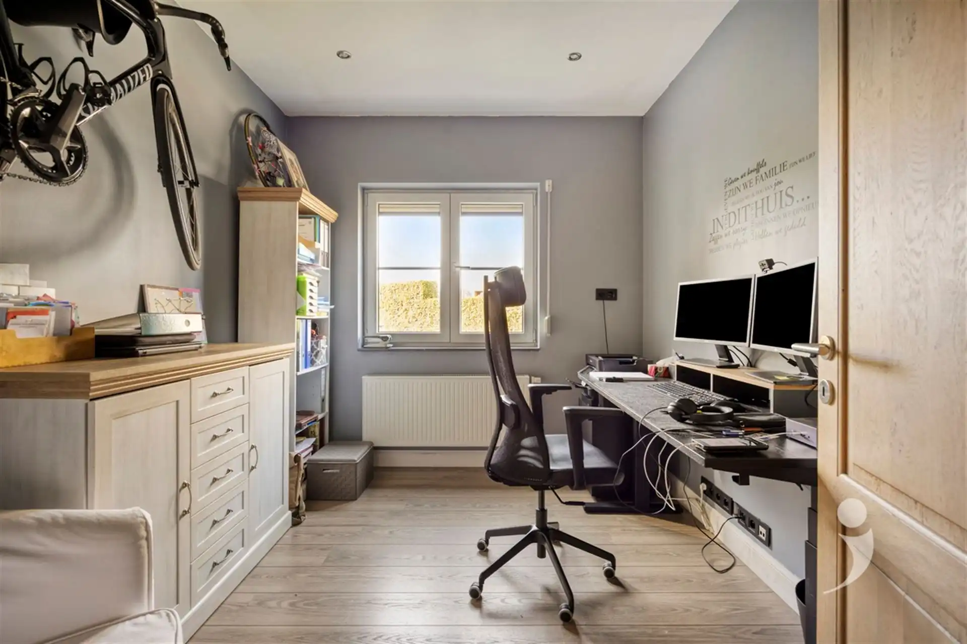 Prachtige villa met hoogwaardige afwerking foto 24