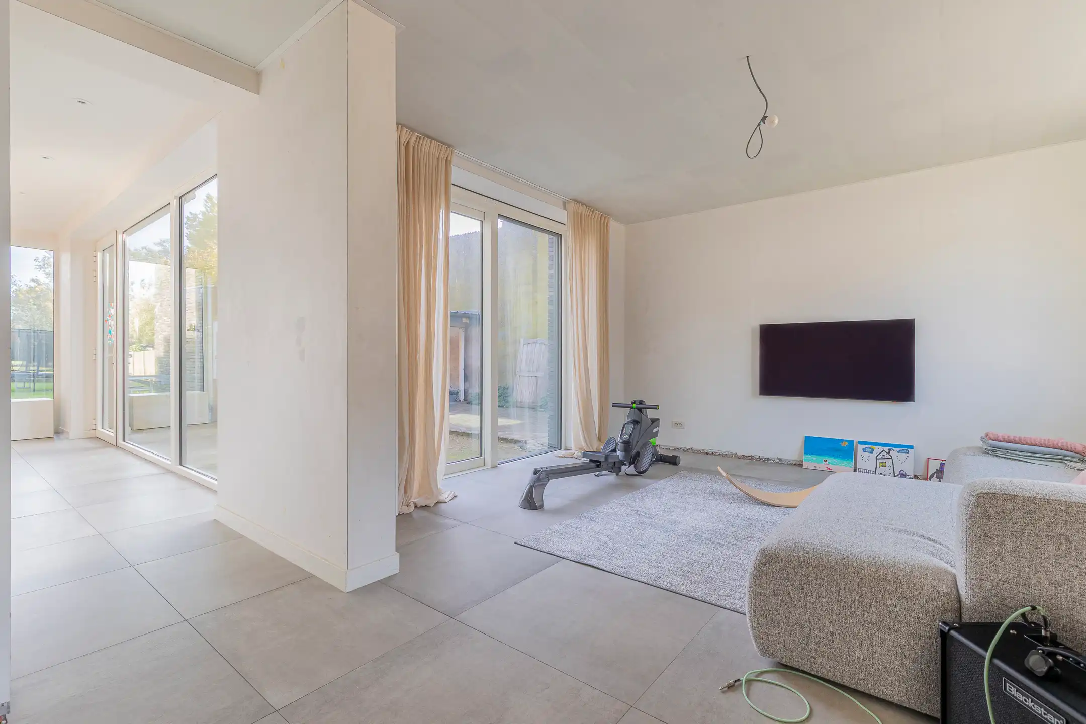 HERZELE - Recent gerenoveerde woning op centrale locatie  foto 9