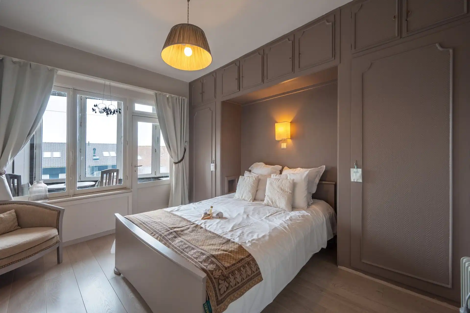 Instapklaar gemeubeld appartement op de Zeedijk van Blankenberge foto 7