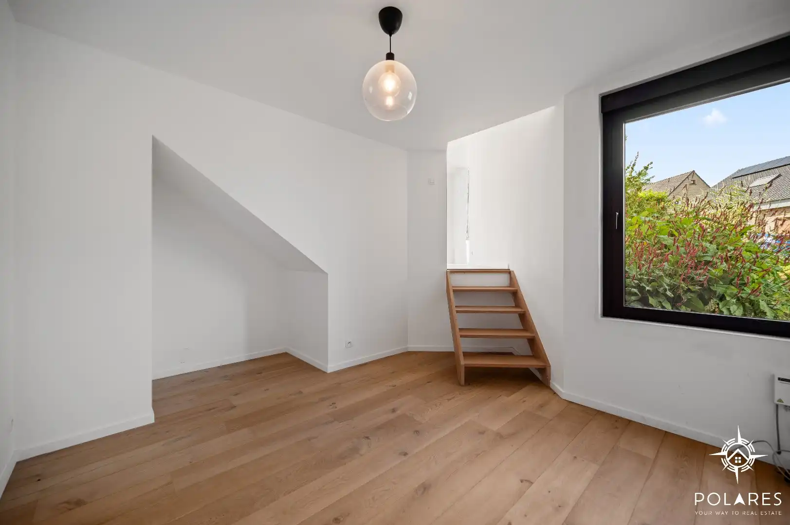 Vrijstaande woning gelegen in een doodlopende straat foto 10