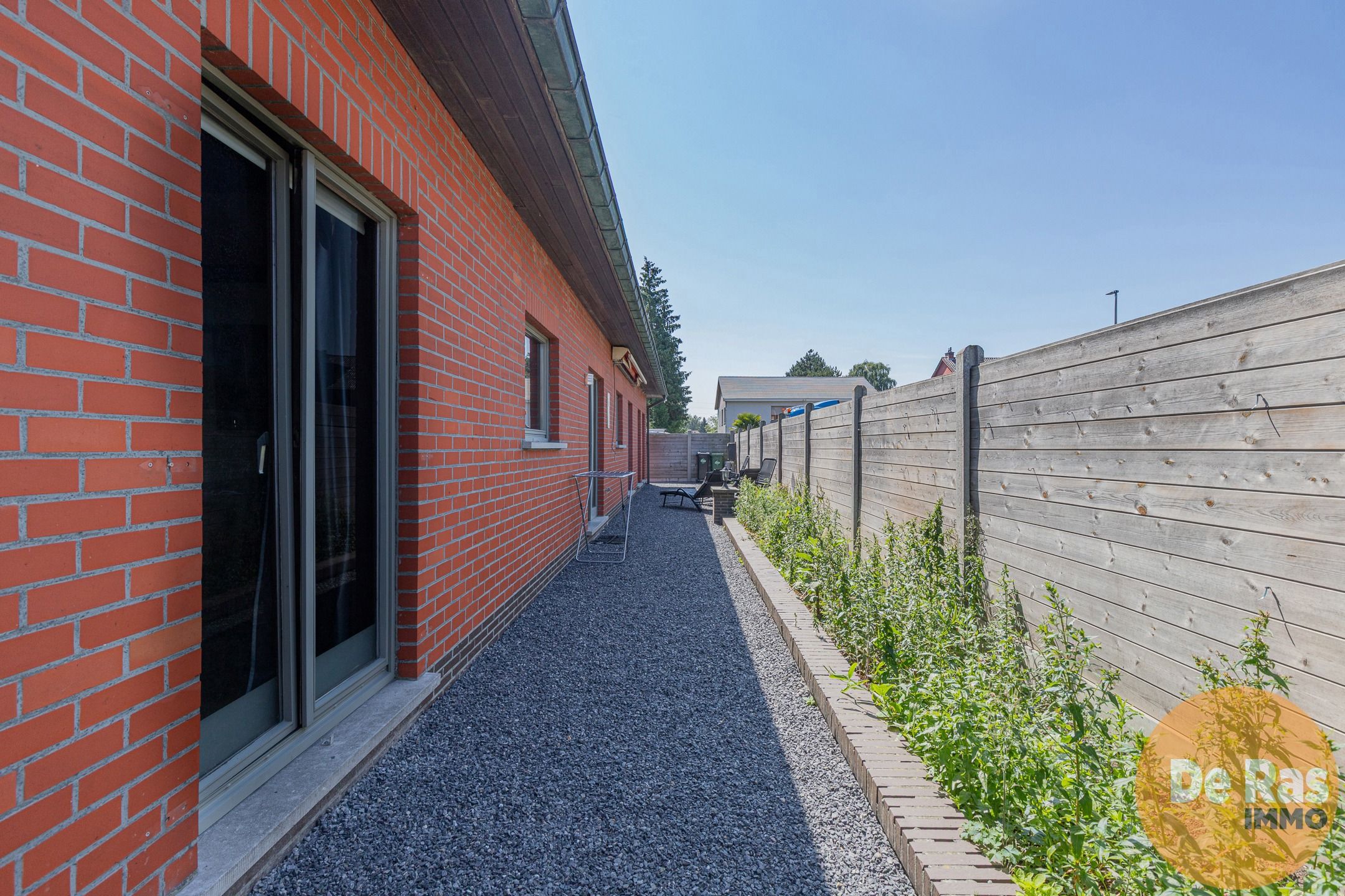 NIEUWERKERKEN- Bungalow met 4 slaapkamers en loods van 150m² foto 20