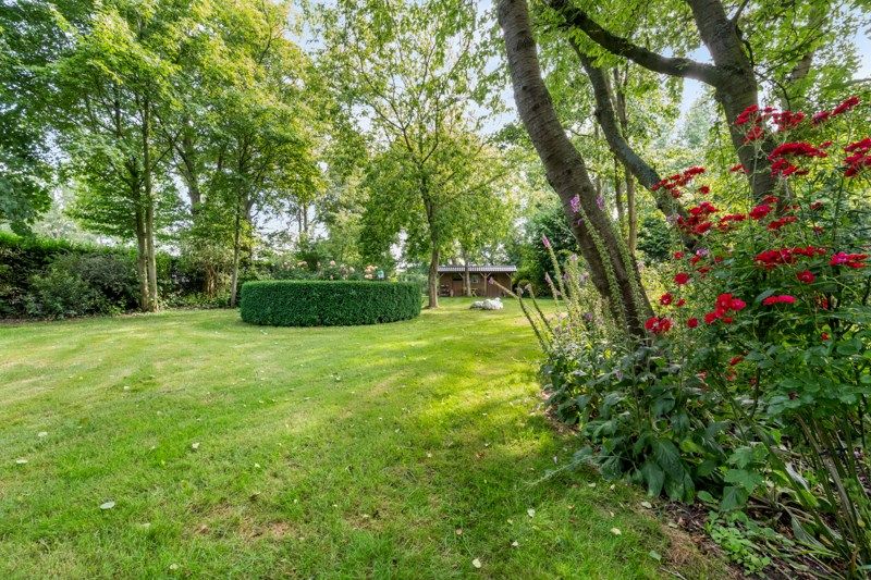 Exclusieve villa op ruim perceel met weiland – luxe, charme en eindeloze mogelijkheden foto 25