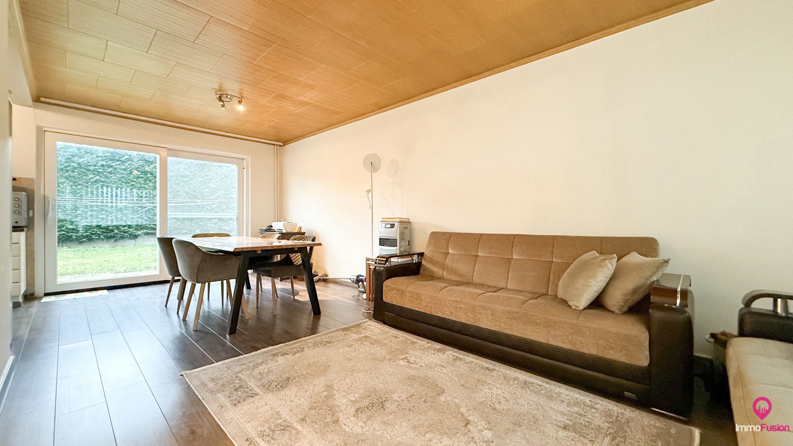 Gezellige woning met 3 slaapkamers gelegen te Houthalen! foto 3