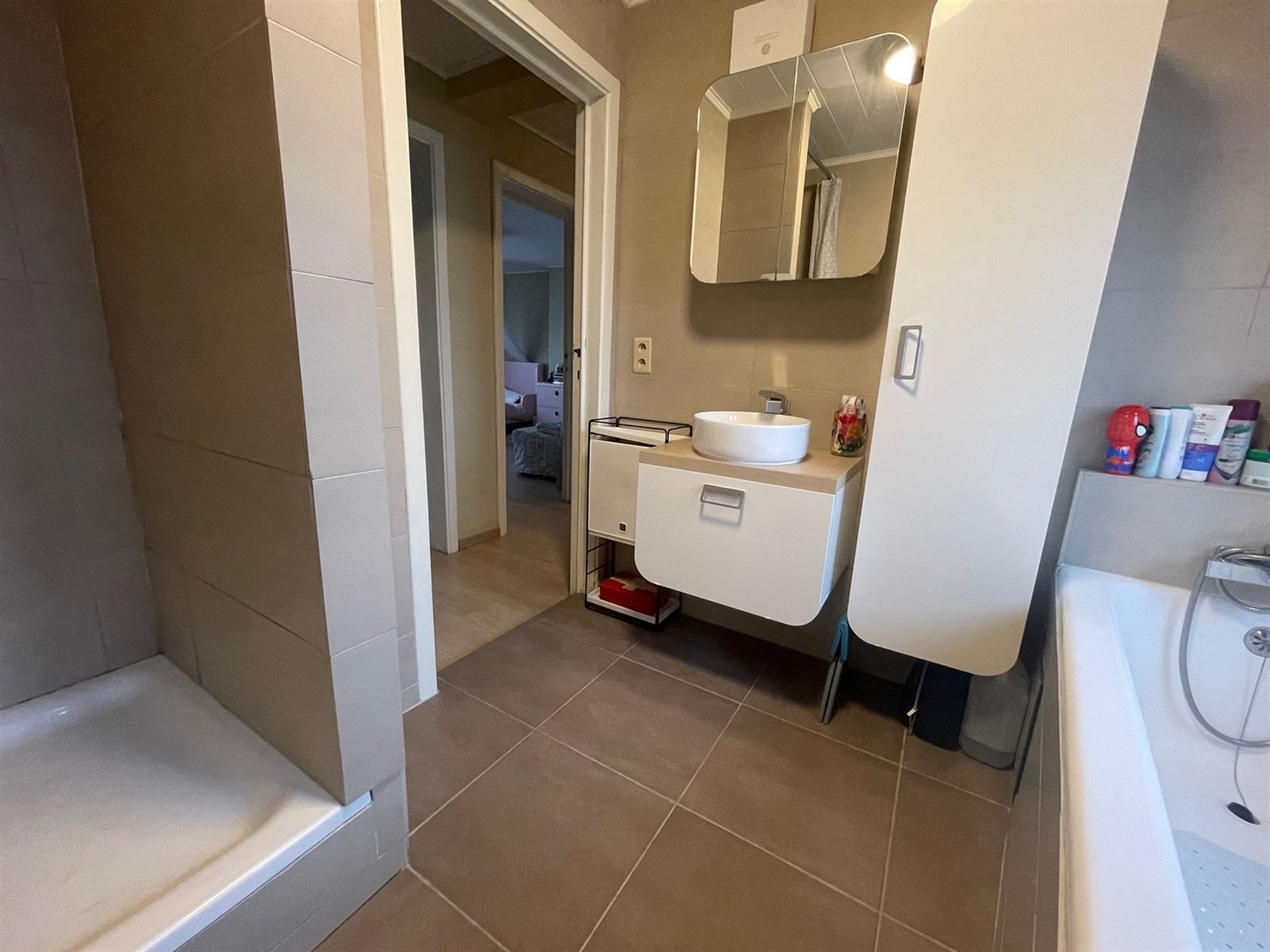 gezinswoning met tuin op 2are95 foto 17